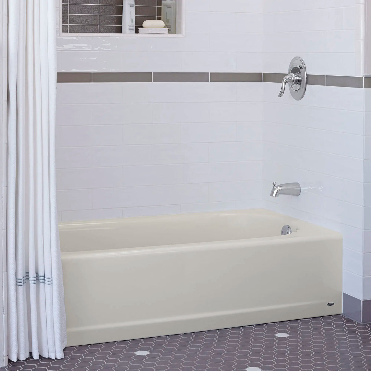 American Standard Princeton Americast 60 x 30-Inch Integral Apron Bathtub With Right-Hand Outlet - details