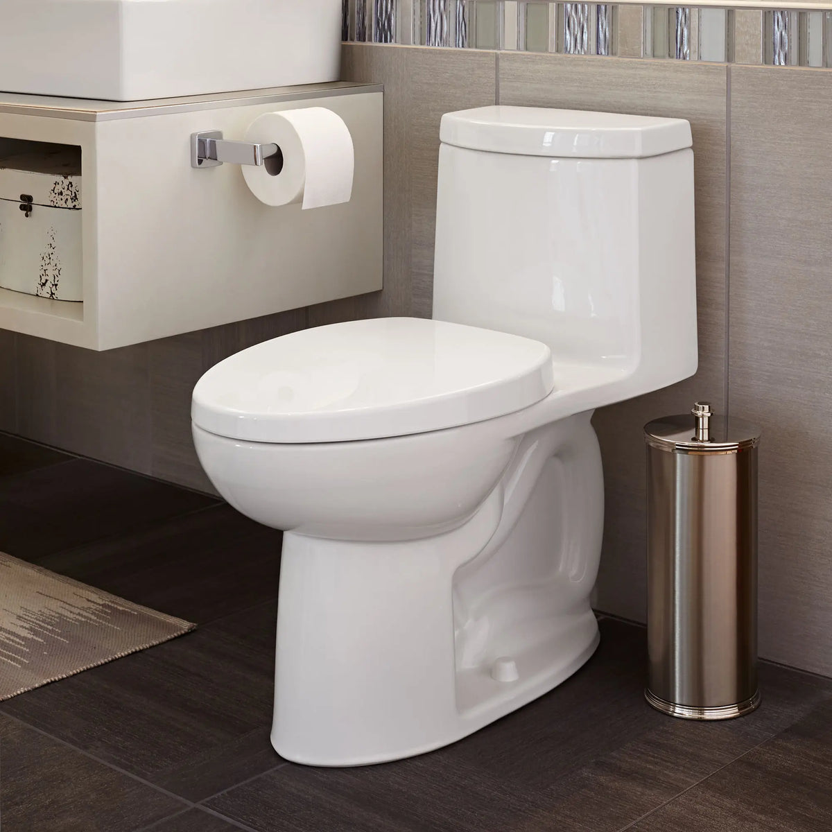 American Standard Loft One-Piece 1.28 gpf/4.8 Lpf Chair Height Elongated Toilet With Seat - details