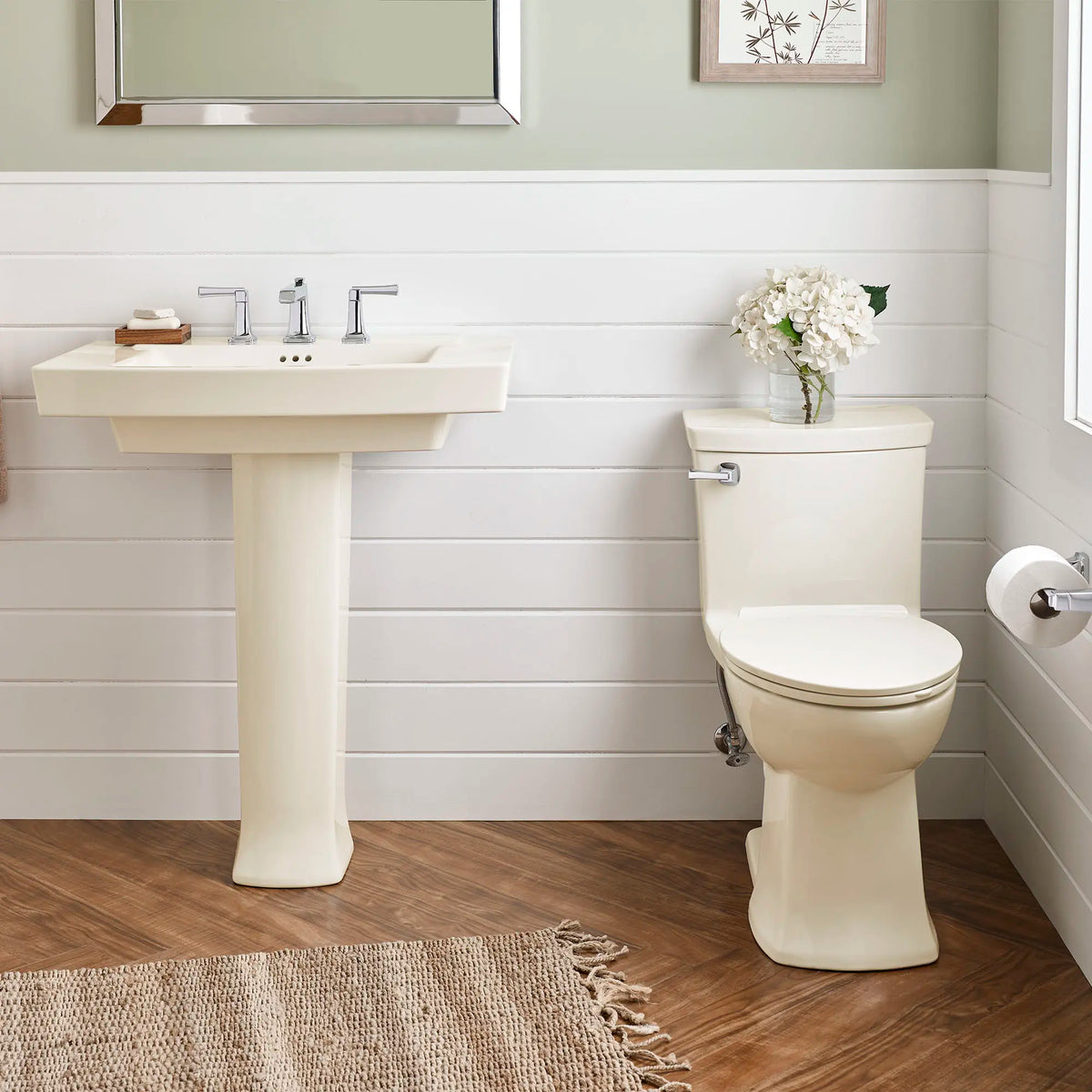 American Standard Townsend VorMax One-Piece 1.28 gpf/4.8 Lpf Chair Height Elongated Toilet with Seat - details