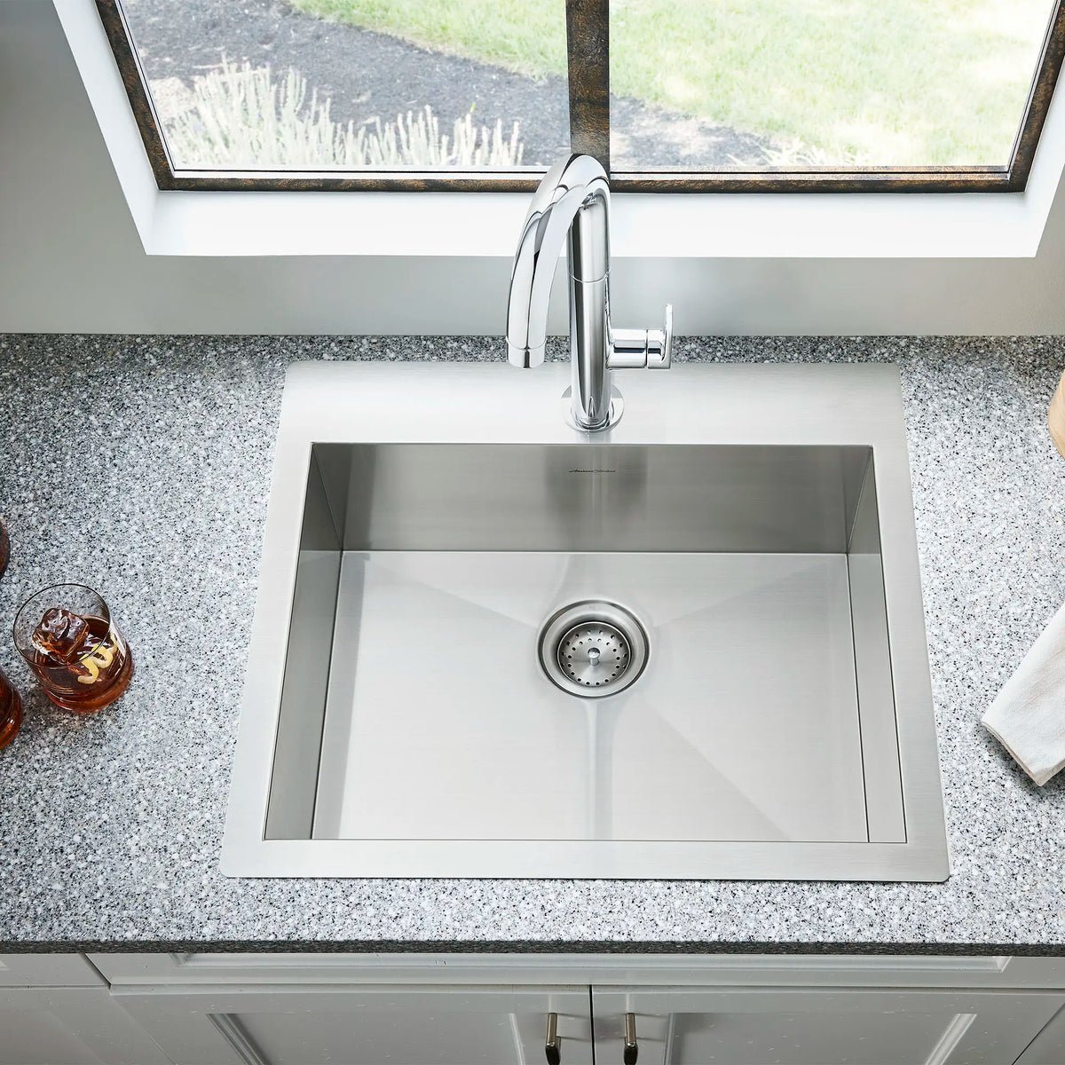 American Standard Beale Single-Handle Pull-Down Single Spray Bar Faucet 1.5 gpm/5.7 L/min - Stainless Steel