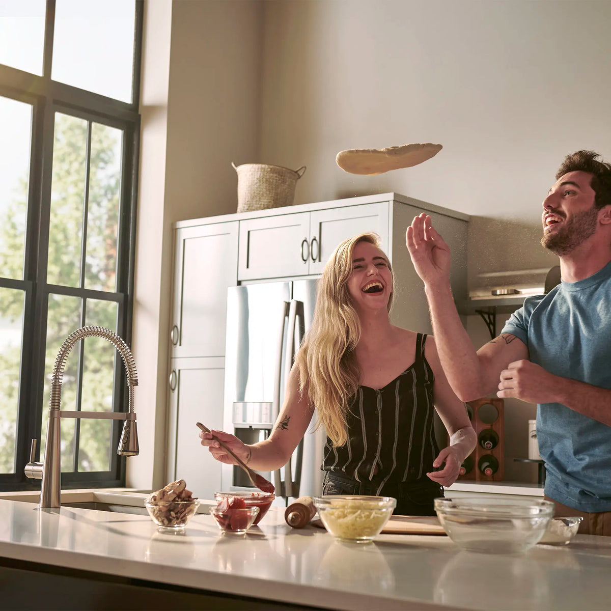 American Standard Edgewater Single-Handle Semi-Pro Multi Spray Kitchen Faucet 1.5 gpm/5.7 L/min - details