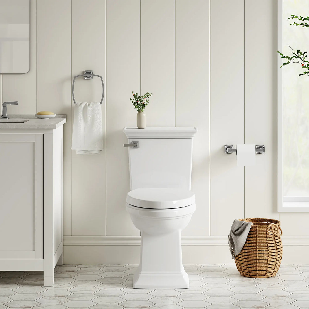 American Standard Traditional Slow-Close & Easy Lift-Off Elongated Toilet Seat - details