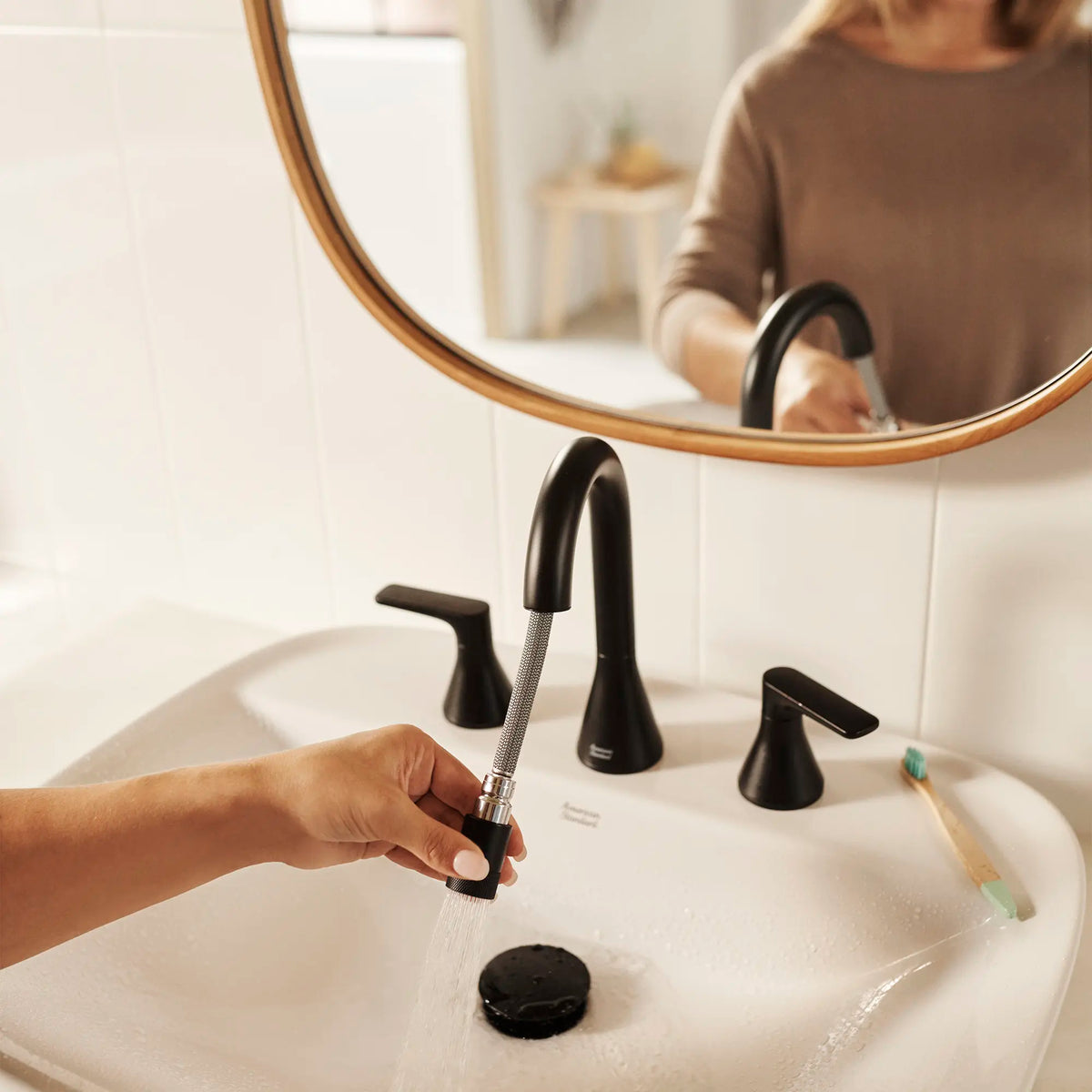 American Standard Aspirations 8-Inch Widespread 2-Handle Pull-Down Bathroom Faucet 1.2gpm/4.5 L/min With Lever Handles - details