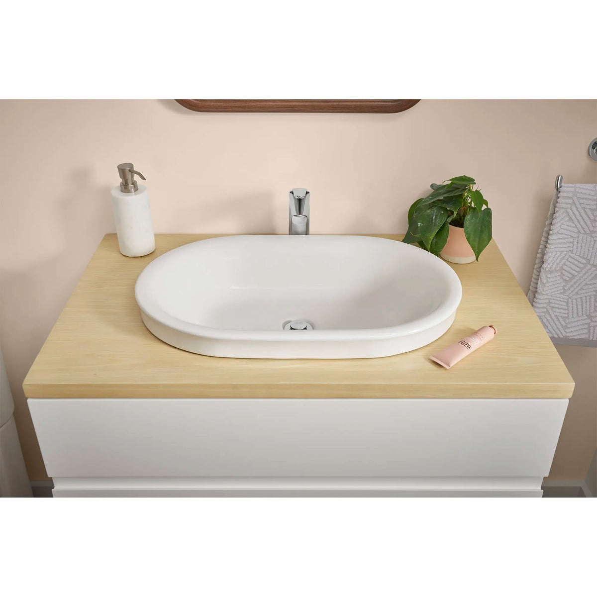 American Standard Studio S Single Hole Single-Handle Bathroom Faucet 1.2 gpm/ 4.5 L/min With Lever Handle - details