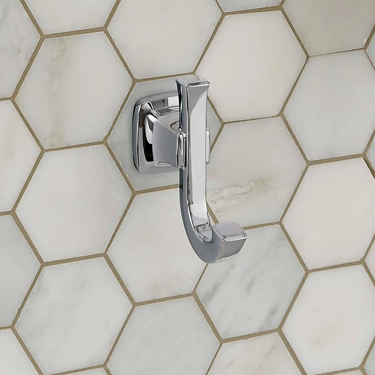 American Standard Townsend Double Robe Hook 7353210 - details