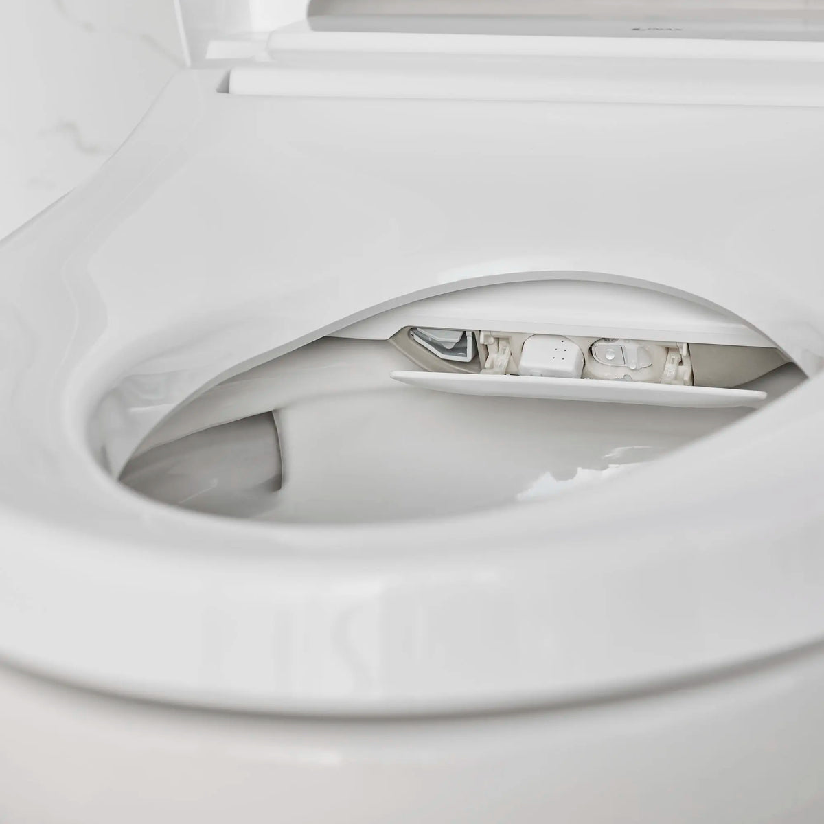 American Standard Advanced Clean 3.0 Electric SpaLet Bidet Seat With Remote Operation - details