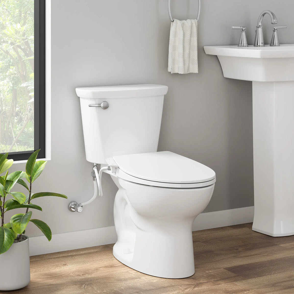 American Standard AquaWash Essentials Non-Electric SpaLet Bidet Seat With Manual Operation - details