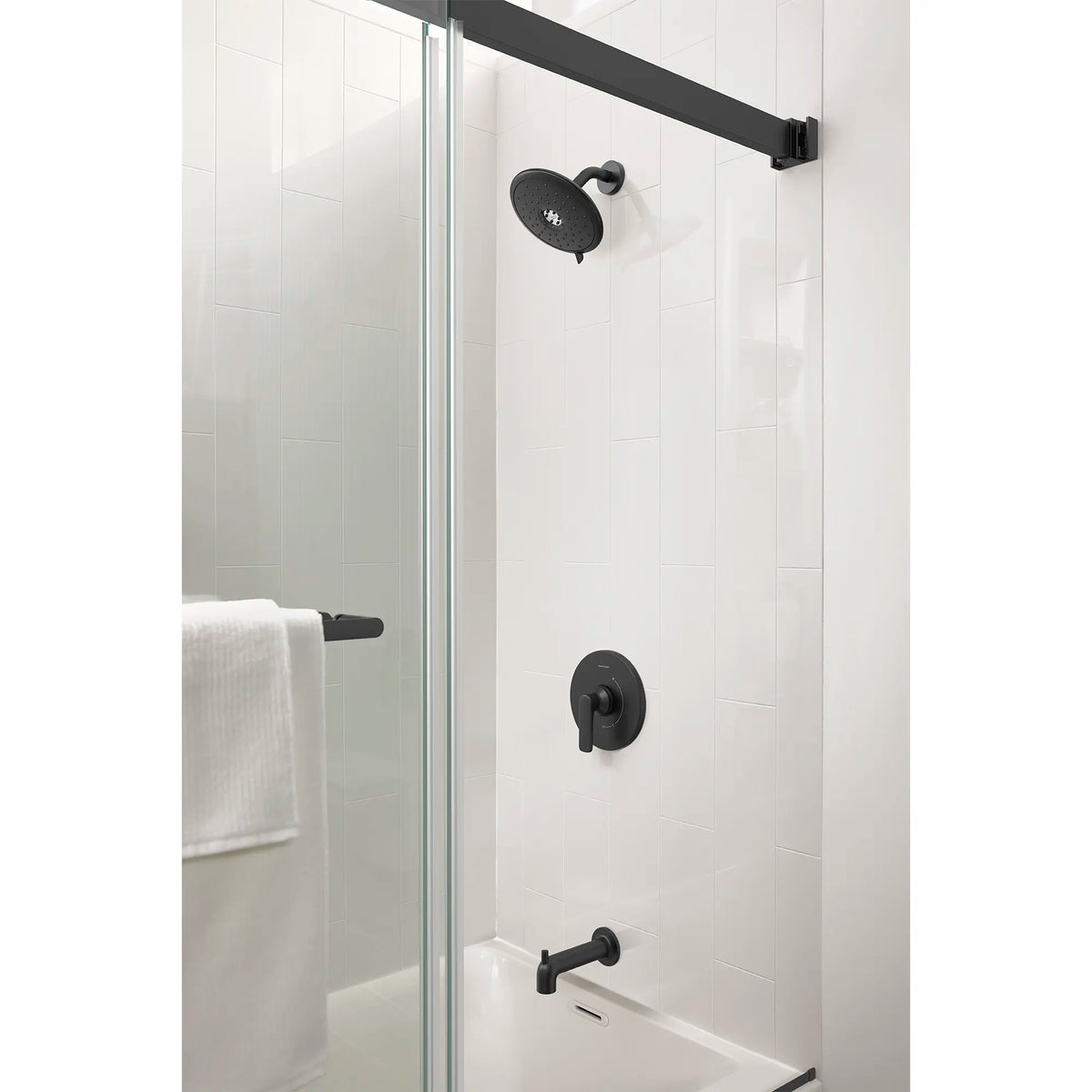 American Standard Aspirations 1.8 gpm/6.8 L/min Tub and Shower Trim Kit With Water-Saving Showerhead and Double Ceramic Pressure Balance Cartridge With Lever Handle - details
