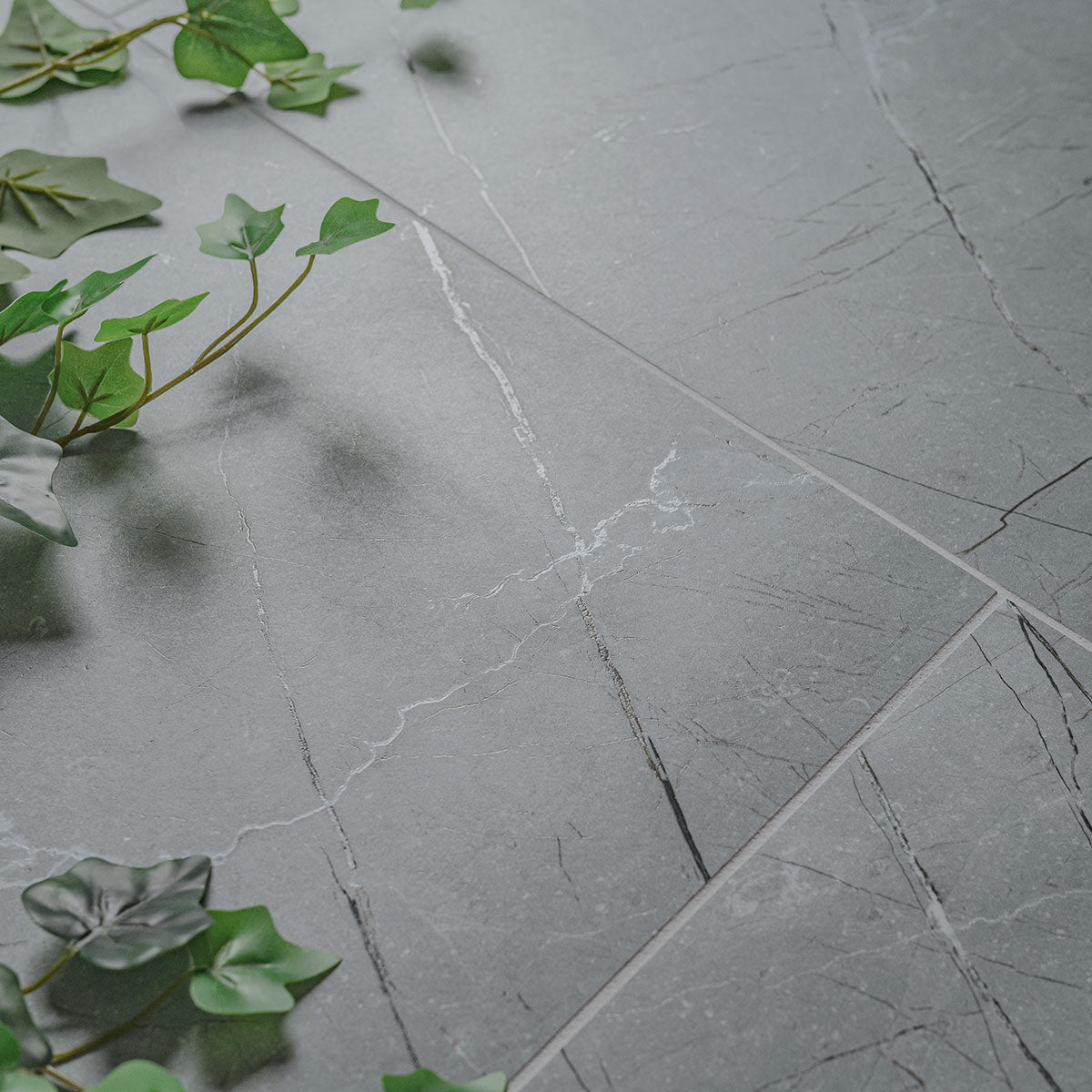 MSI Aylana Gris 12 x 24 Matte Porcelain tile (NWGAYLGRI1224) – MSI room scene