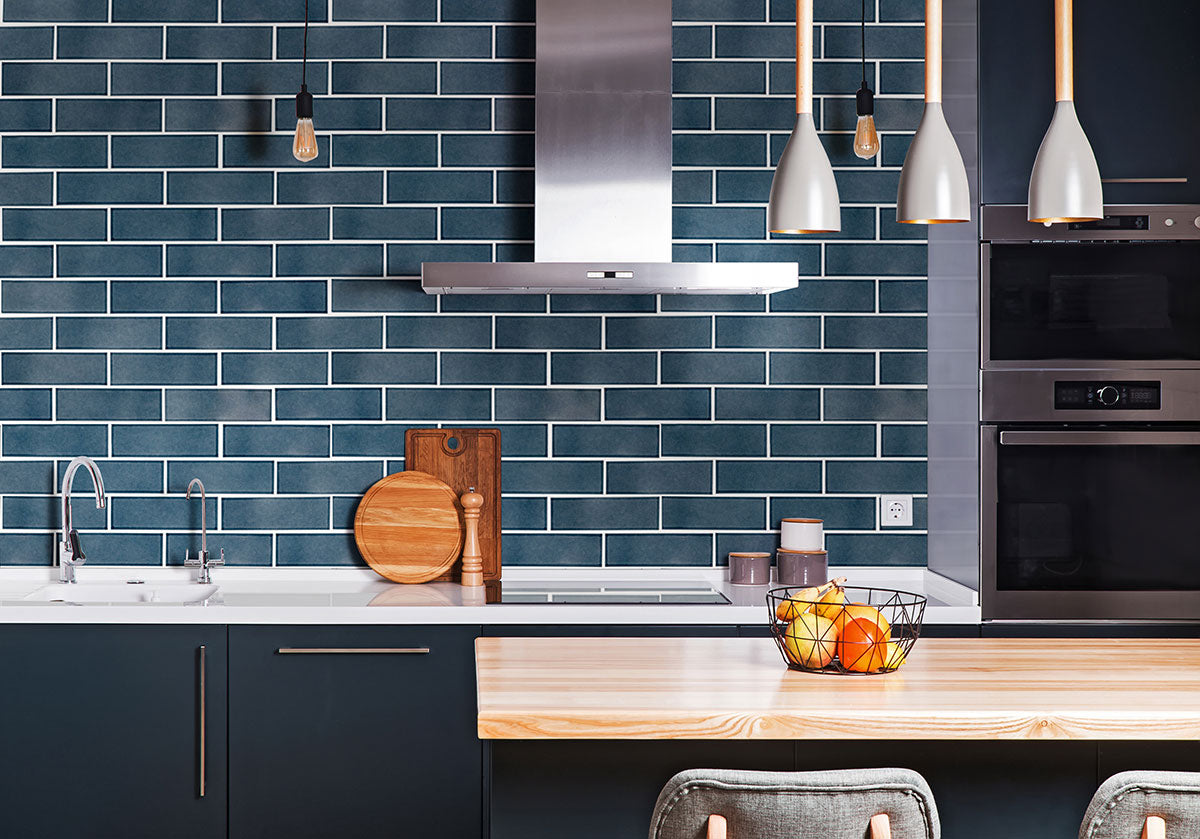 MSI Bay Blue Glazed Handcrafted 4 x 12 Glossy Ceramic tile (SMOT-PT-BAYBLU412) – MSI room scene