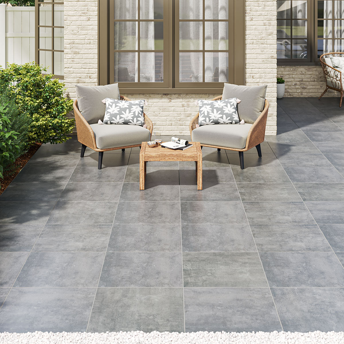 MSI Beton Antracite 24 x 24 Matte Porcelain paver (LPAVNBETANT2424) – MSI room scene
