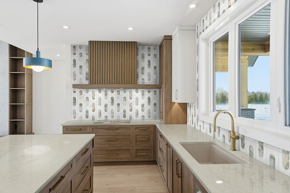 MSI Bianco Dolomite Moderno Polished Marble mosaic (SMOT-BIANDOL-MODP) – MSI room scene (kitchen)