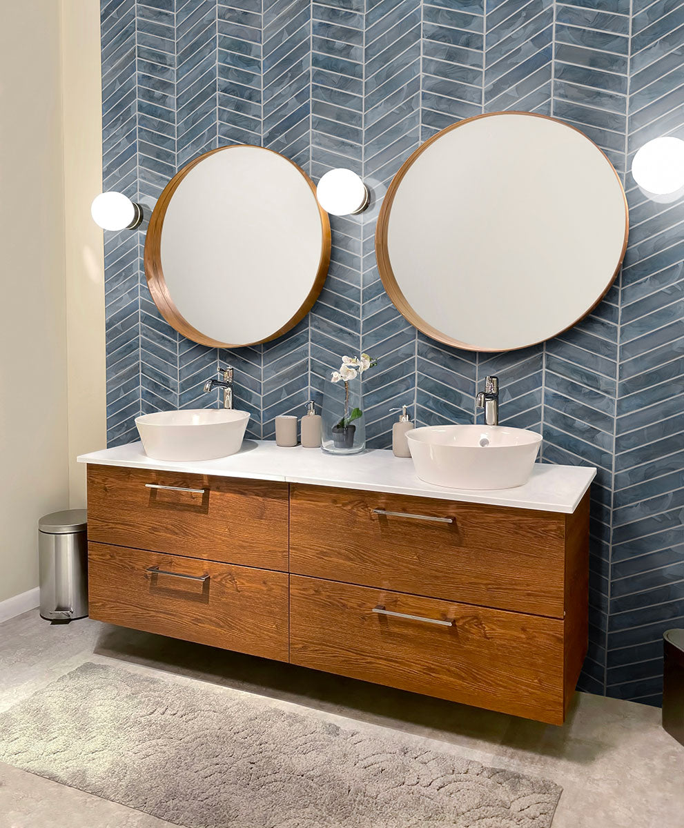 MSI Blue Shimmer Chevron Glass mosaic (SMOT-GLS-BLUSHICH6MM) – MSI room scene