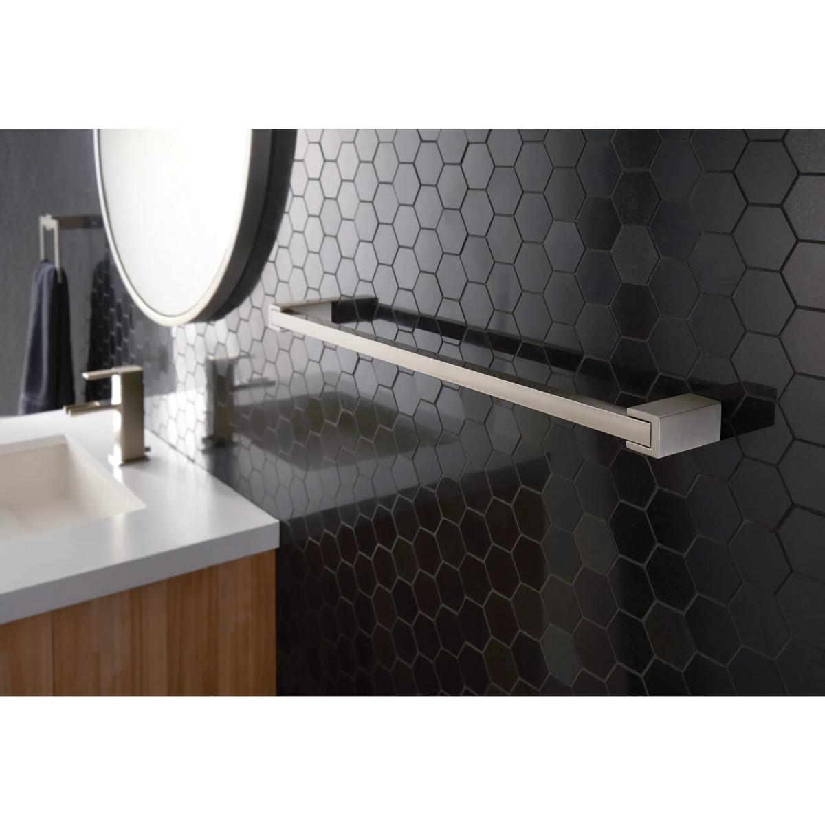 Moen Kyvos 24" Towel Bar BP3724 in Chrome (BP3724CH) - view 3