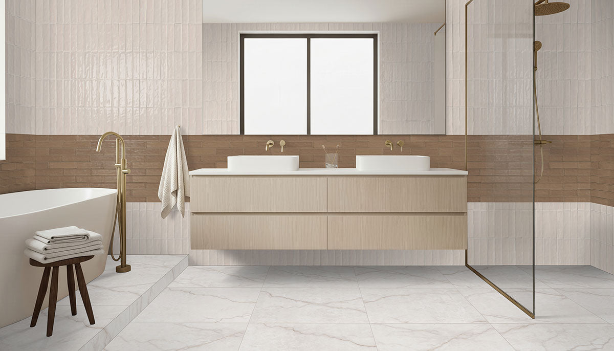 MSI Brighton Gold 3 x 24 Matte Porcelain trim (NBRIGOL3X24BN) – MSI room scene (bathroom)