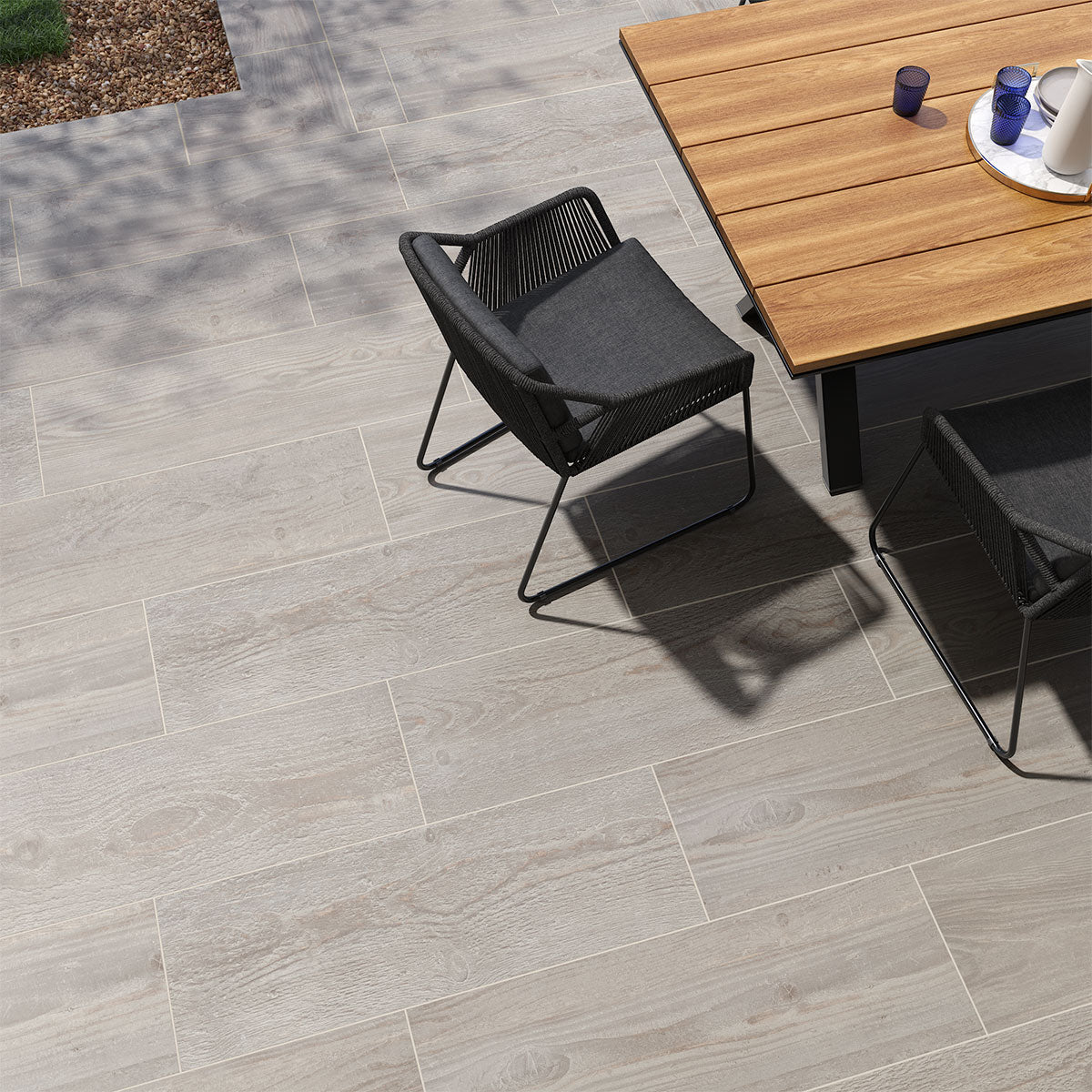 MSI Caldera Grigia 13 x 24 Matte Porcelain pool coping (LCOPNCALGRI1324) – MSI room scene