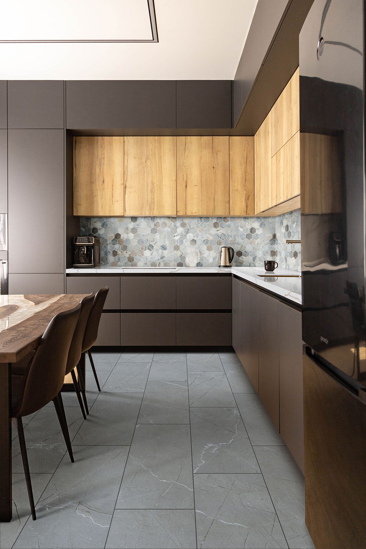 MSI Capri Blue 2" Hexagon Honed Marble mosaic (SMOT-CAPBLU-2HEXH) – MSI room scene (kitchen)