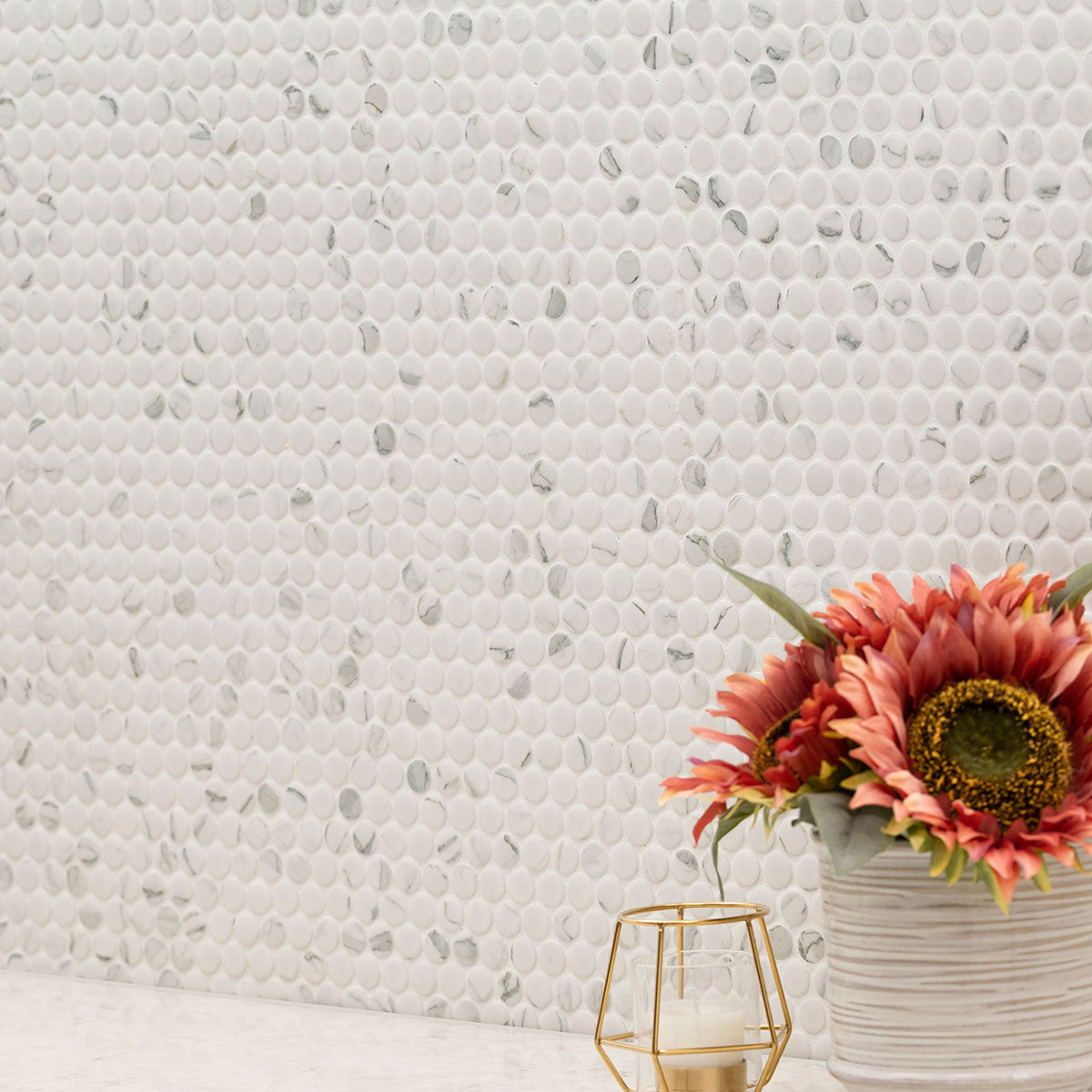 MSI Carrara Penny Round Matte Porcelain mosaic (SMOT-PT-PENRD-CARM) – MSI room scene
