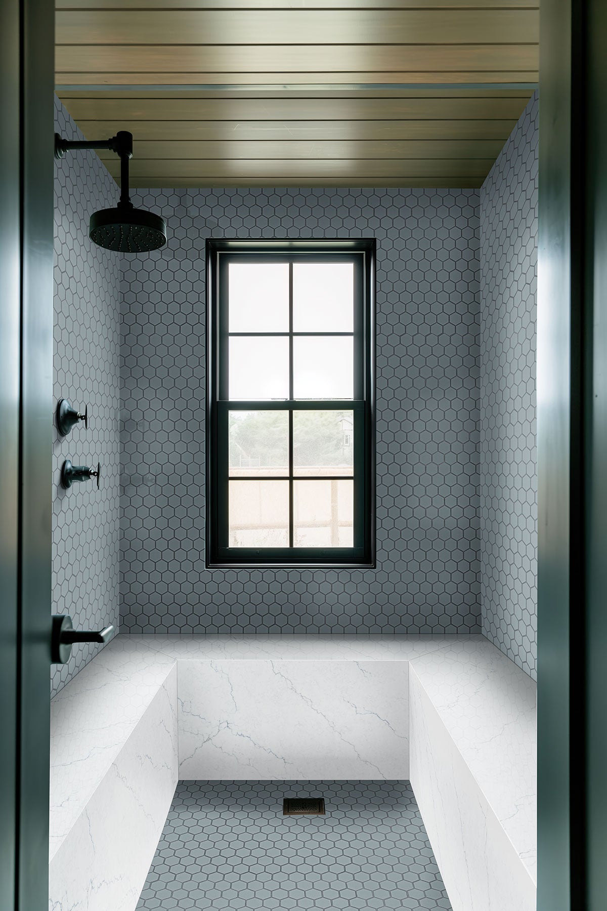 MSI Cielo Azul 1.5" Hexagon Glossy Porcelain mosaic (SMOT-PT-CIEAZU-1.5HEXG) – MSI room scene