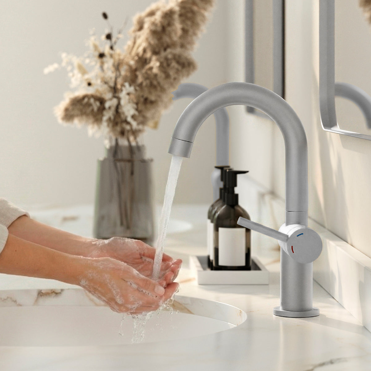 Stylish Alida Bathroom Faucet Single Handle Stainless Steel B-113S