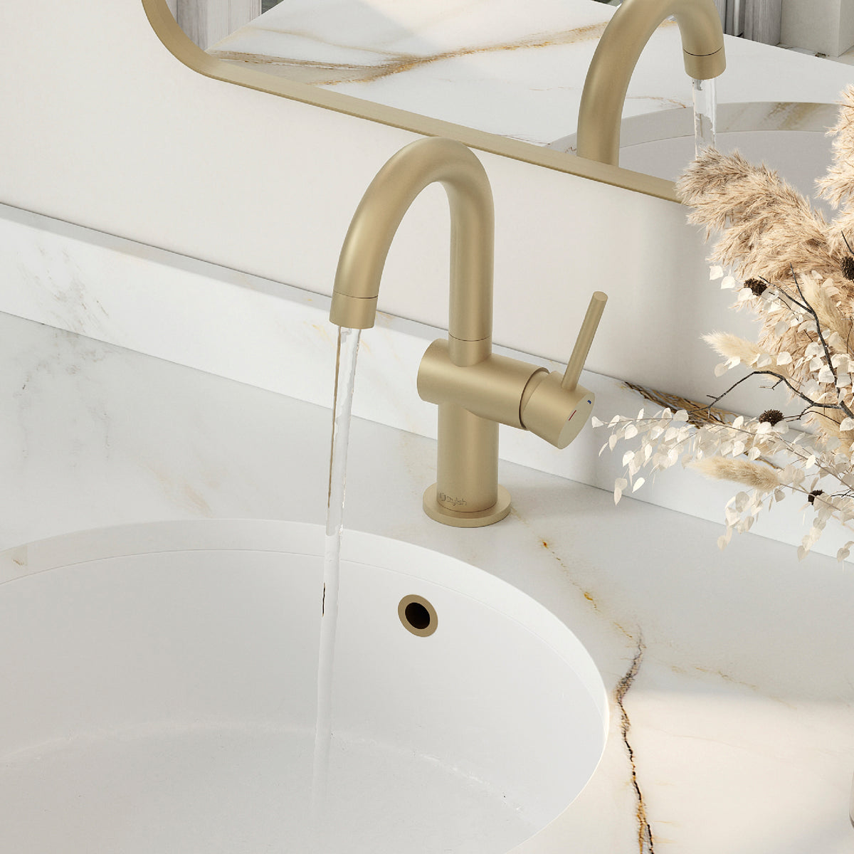 Stylish Alida Bathroom Faucet Single Handle Brushed Gold B-113G
