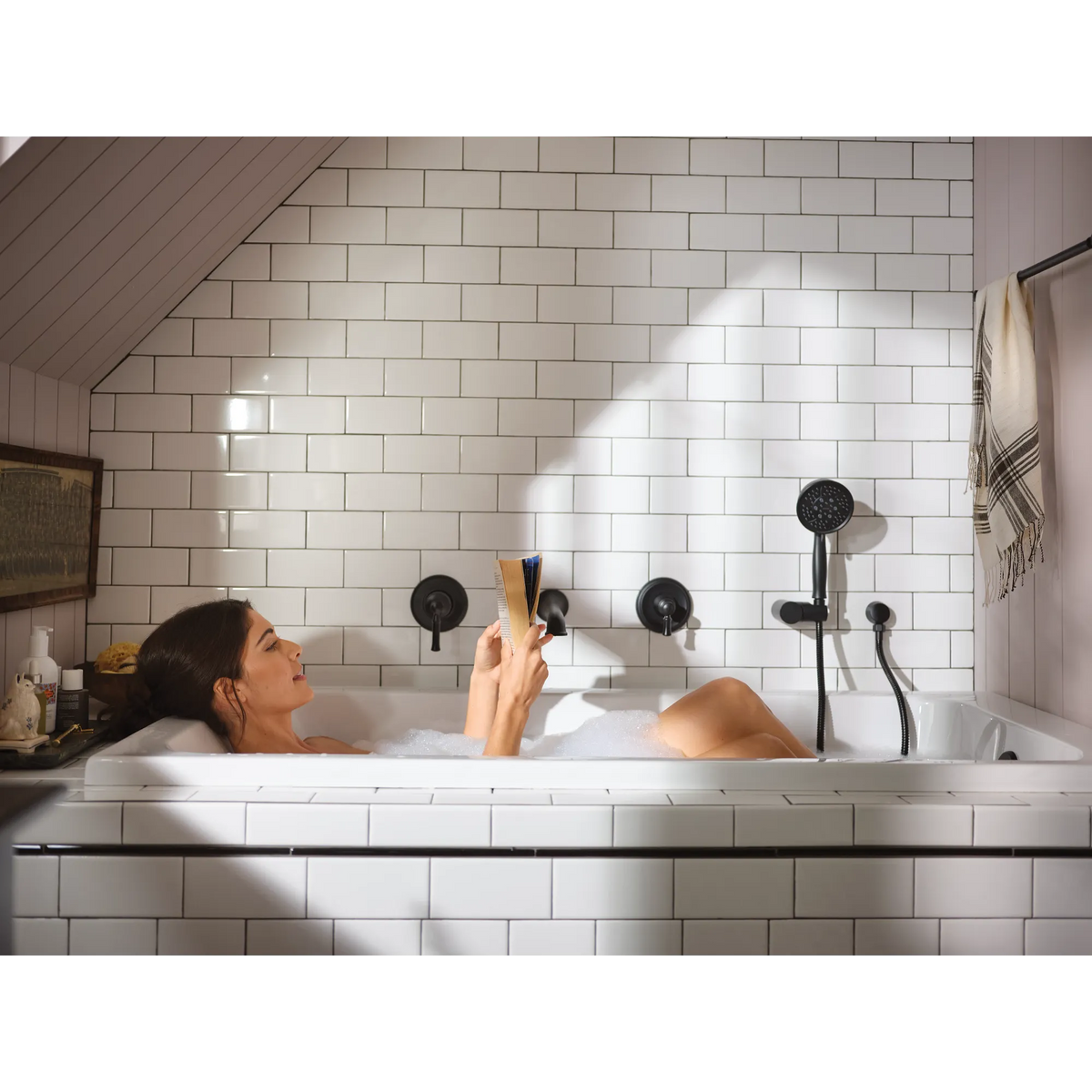 Moen Eco-Performance Handheld Shower 3636EP in Matte Black (3636EPBL) - view 7