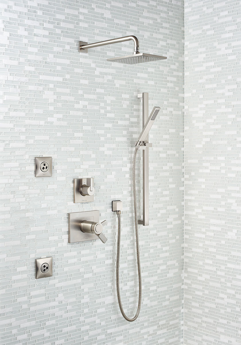 MSI Delano Blanco Glass mosaic (SMOT-SGLS-DELBLA6MM) – MSI room scene