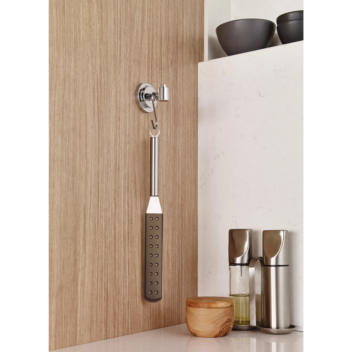 Moen Iso Single Robe Hook DN0703 in Chrome (DN0703CH) - view 3