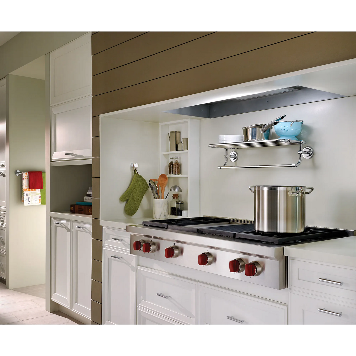 Moen Iso Towel Shelf DN0794 in Chrome (DN0794CH) - view 8