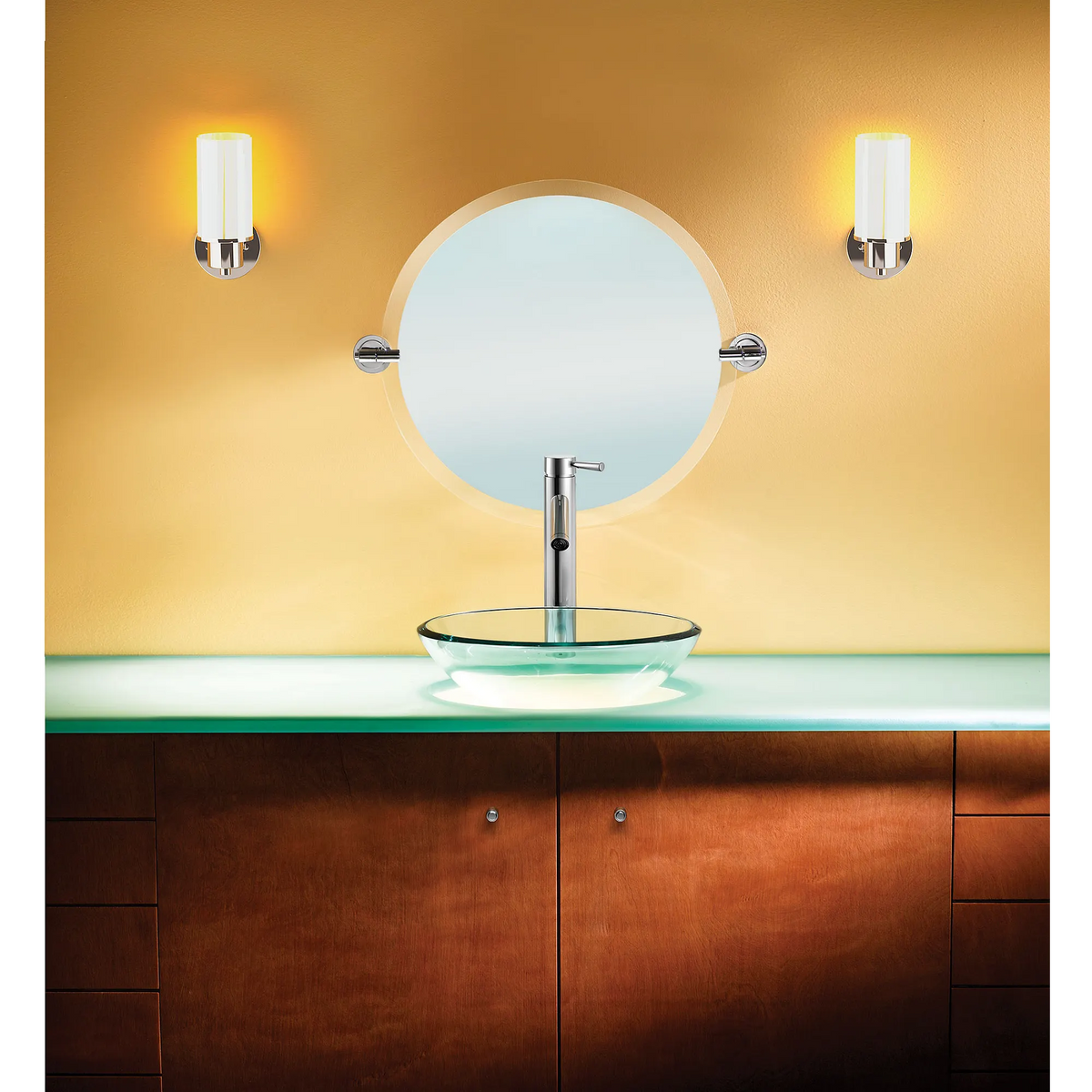 Moen Iso 1-Light Bathroom Vanity Light DN0761 in Chrome (DN0761CH) - view 4