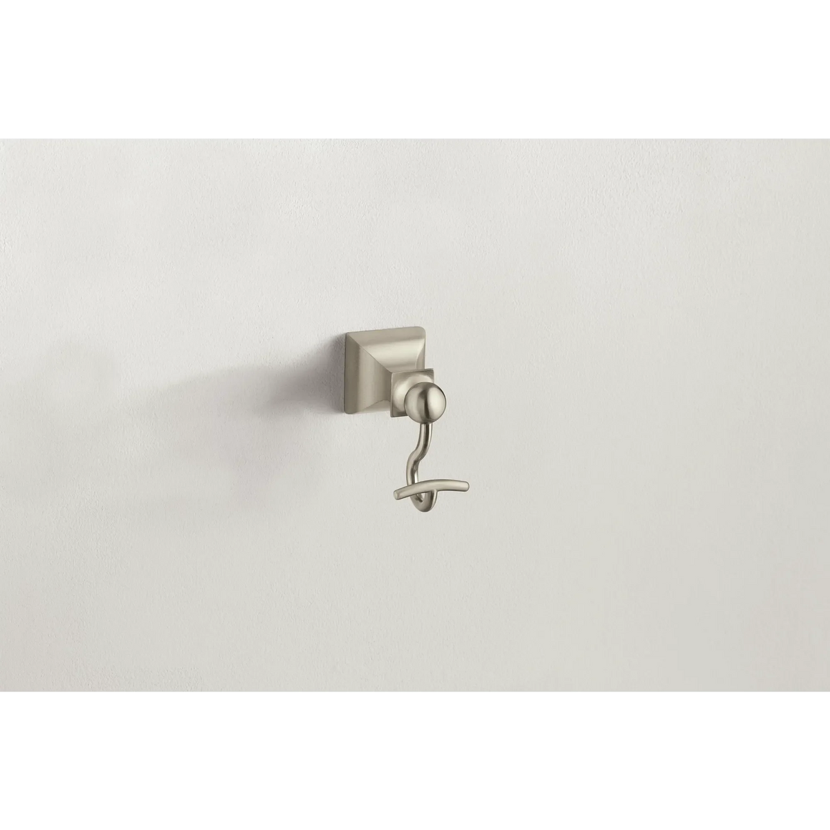 Moen Retreat Single Robe Hook DN8303 in Brushed Nickel (DN8303BN) - view 3