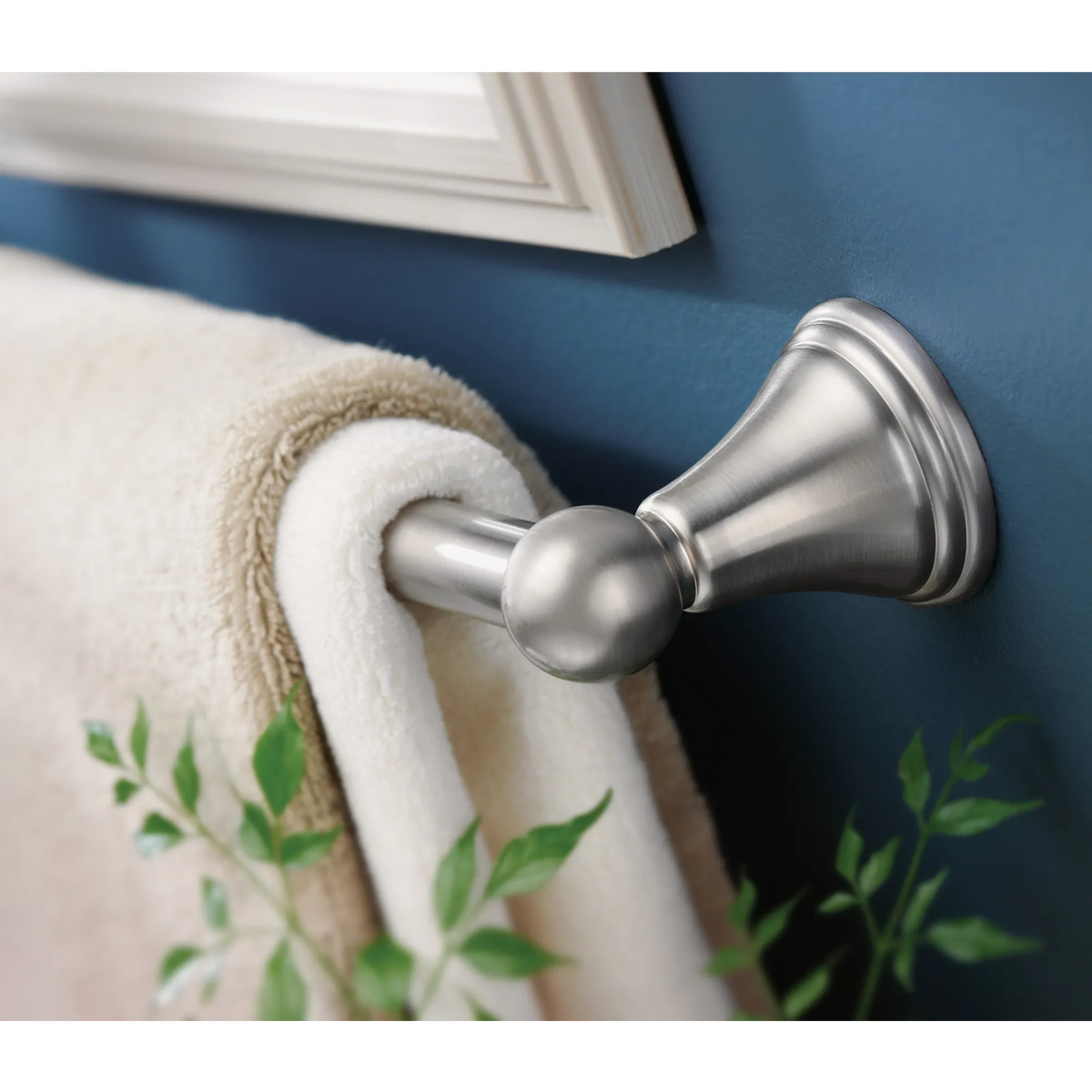 Moen Preston 18" Towel Bar DN8418 in Brushed Nickel (DN8418BN) - view 2