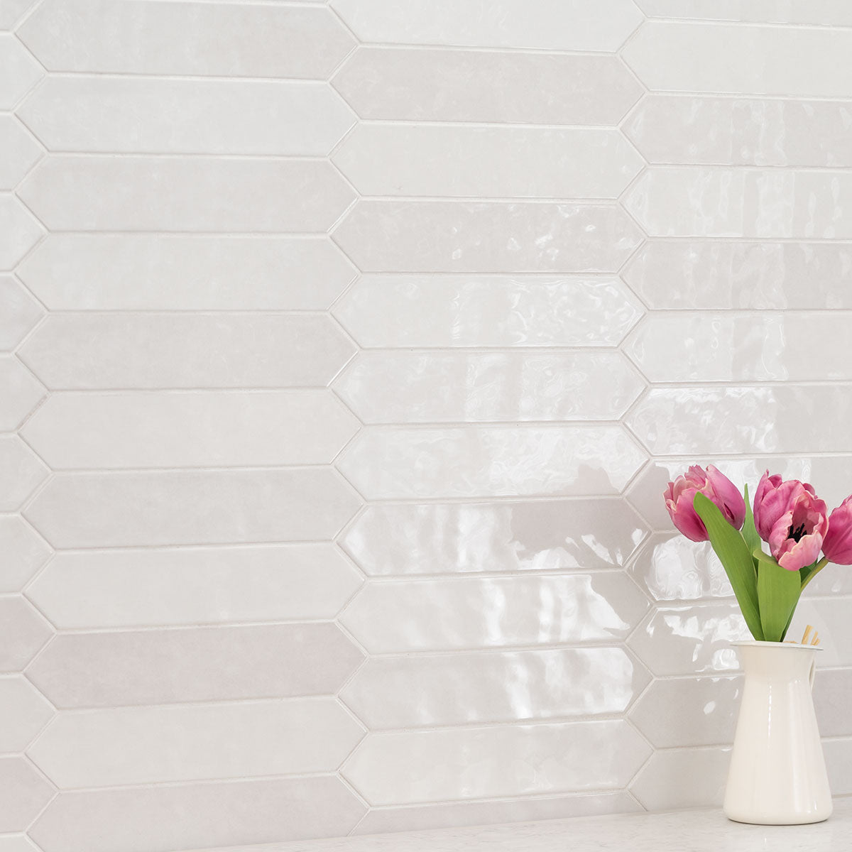 MSI Renzo Dove Picket 2.5 x 13 Glossy Ceramic tile (NRENDOVPIC2.5X13) – MSI room scene