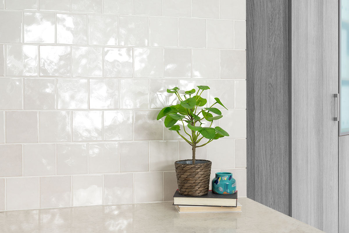 MSI Renzo Dove 5 x 5 Glossy Ceramic tile (NRENDOV5X5) – MSI room scene