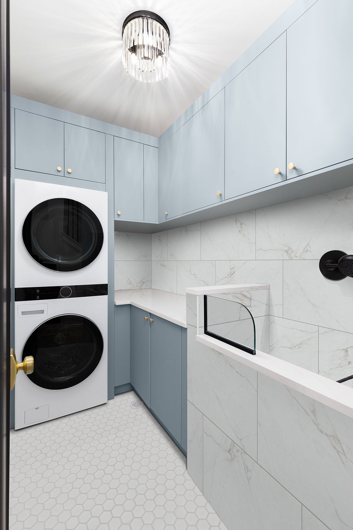 MSI Dymo Calacatta White 12 x 24 Glossy Ceramic tile (NDYMCALWHI1224G-N) – MSI room scene (laundry room)