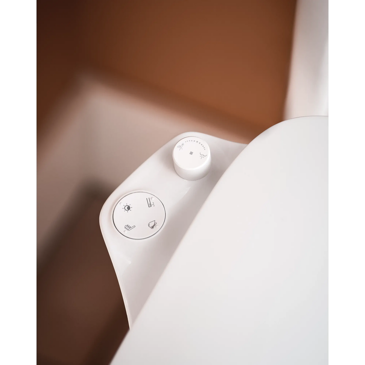 Moen 3-Series Electronic Bidet Seat EB1000 in White (EB1000) - view 10