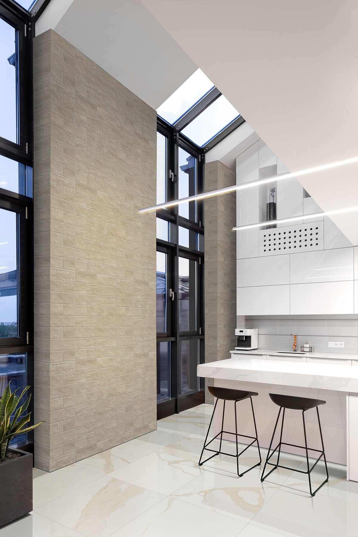 MSI Eden Calacatta 3 x 3 Matte Porcelain mosaic (NEDECAL3X3HEX) – MSI room scene (kitchen)