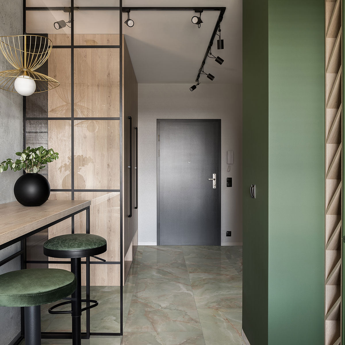 MSI Exotika Verde Vivo 24 x 48 Polished Porcelain tile (NVERVIV2448P) – MSI room scene (entryway)