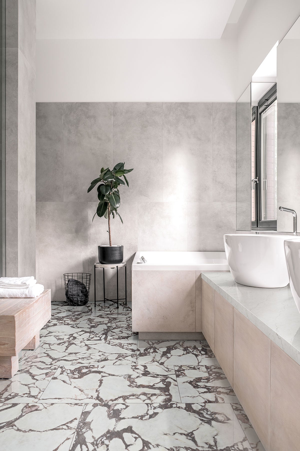 MSI Exotika Violetta 24 x 48 Polished Porcelain tile (NVIO2448P) – MSI room scene (bathroom)