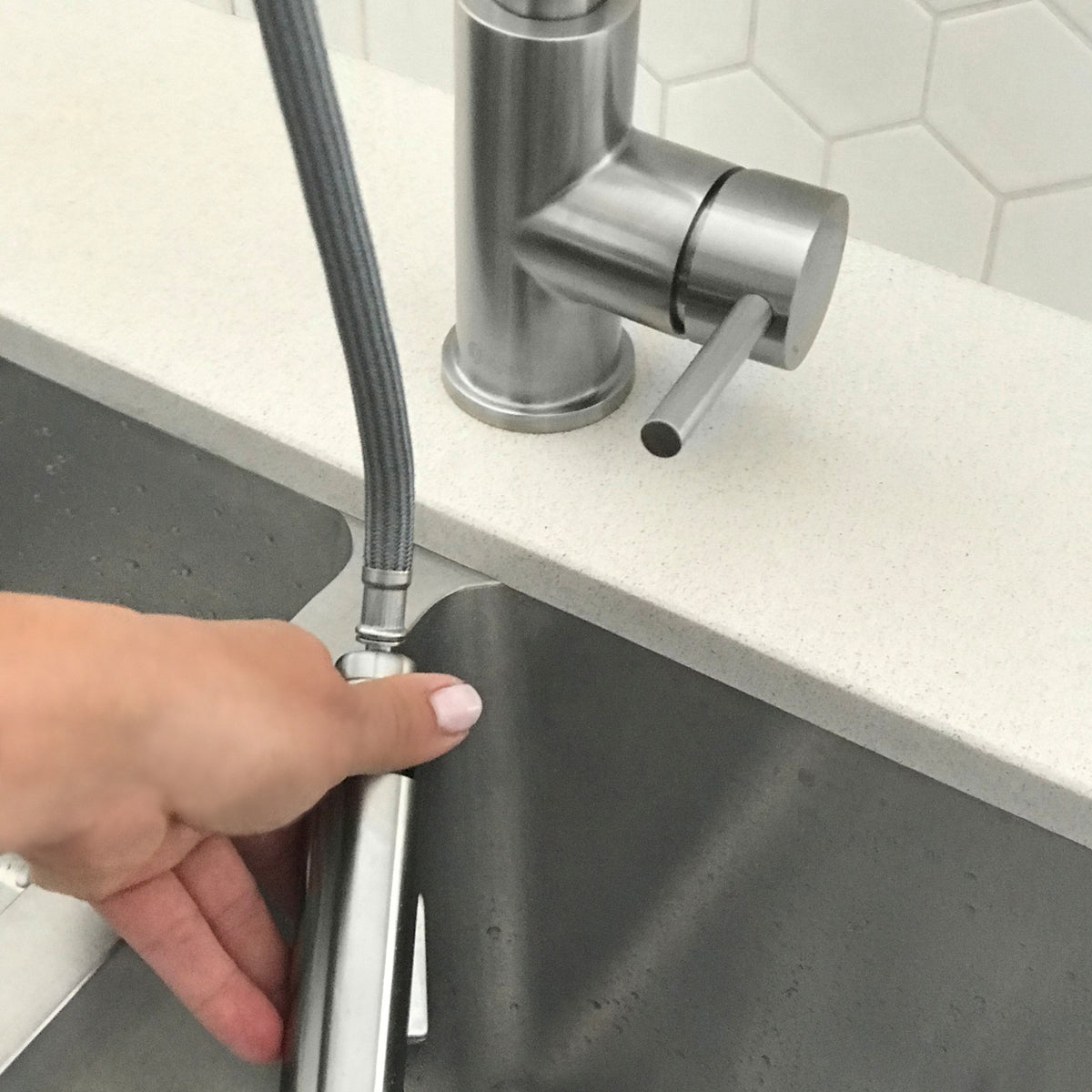Stylish 61" Gray Nylon Replacement Hose for Pull Down Kitchen Faucets H-22