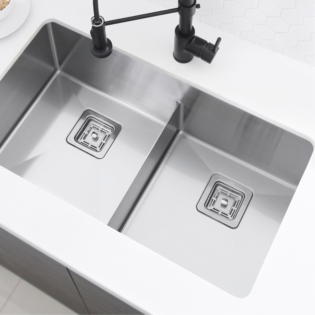 Stylish 3.5" Square Stainless Steel Kitchen Sink Strainer with Removable Basket ST-04