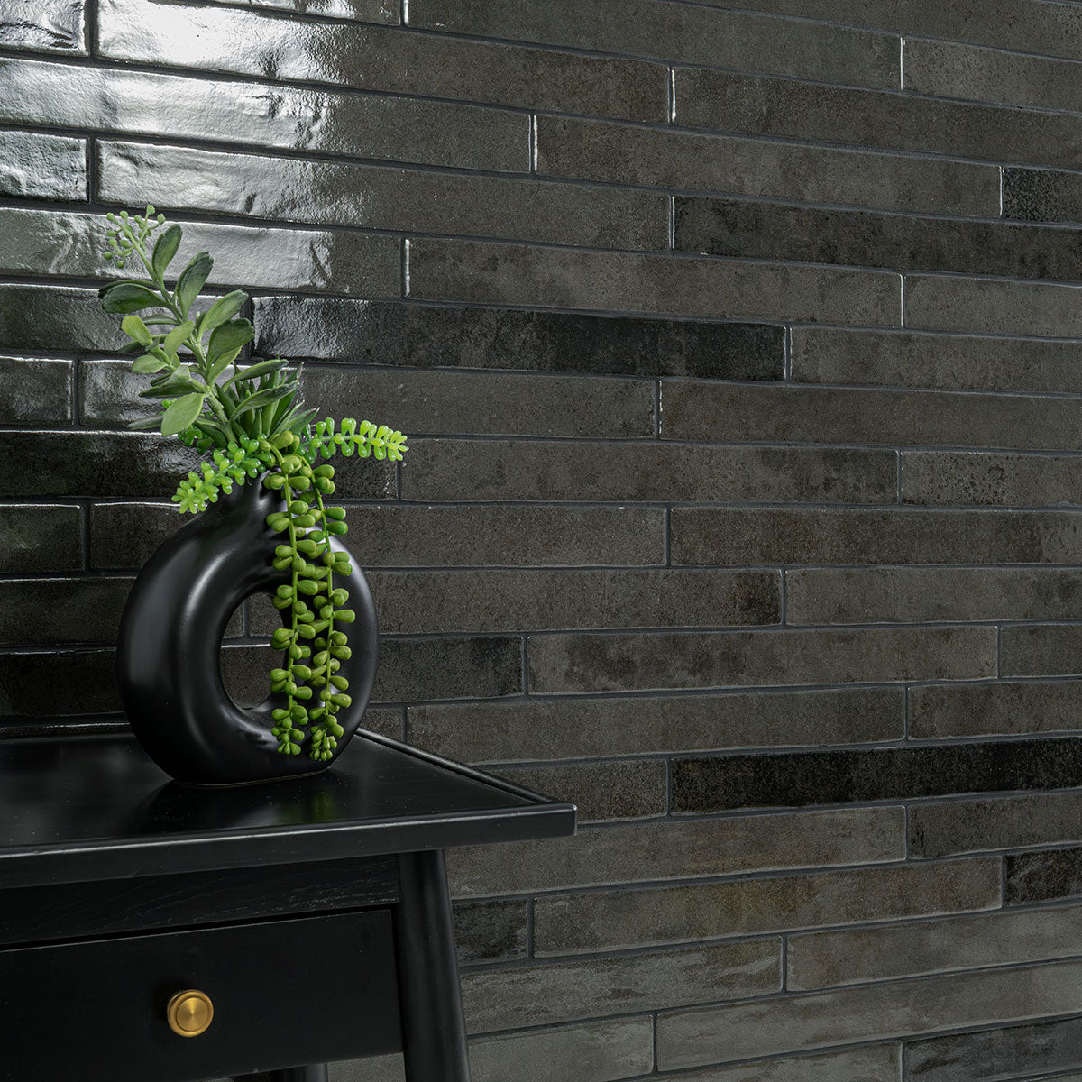 MSI Flamenco Palace Charcoal 2 x 18 Glossy Porcelain tile (NFLAPALCHA2X18G) – MSI room scene