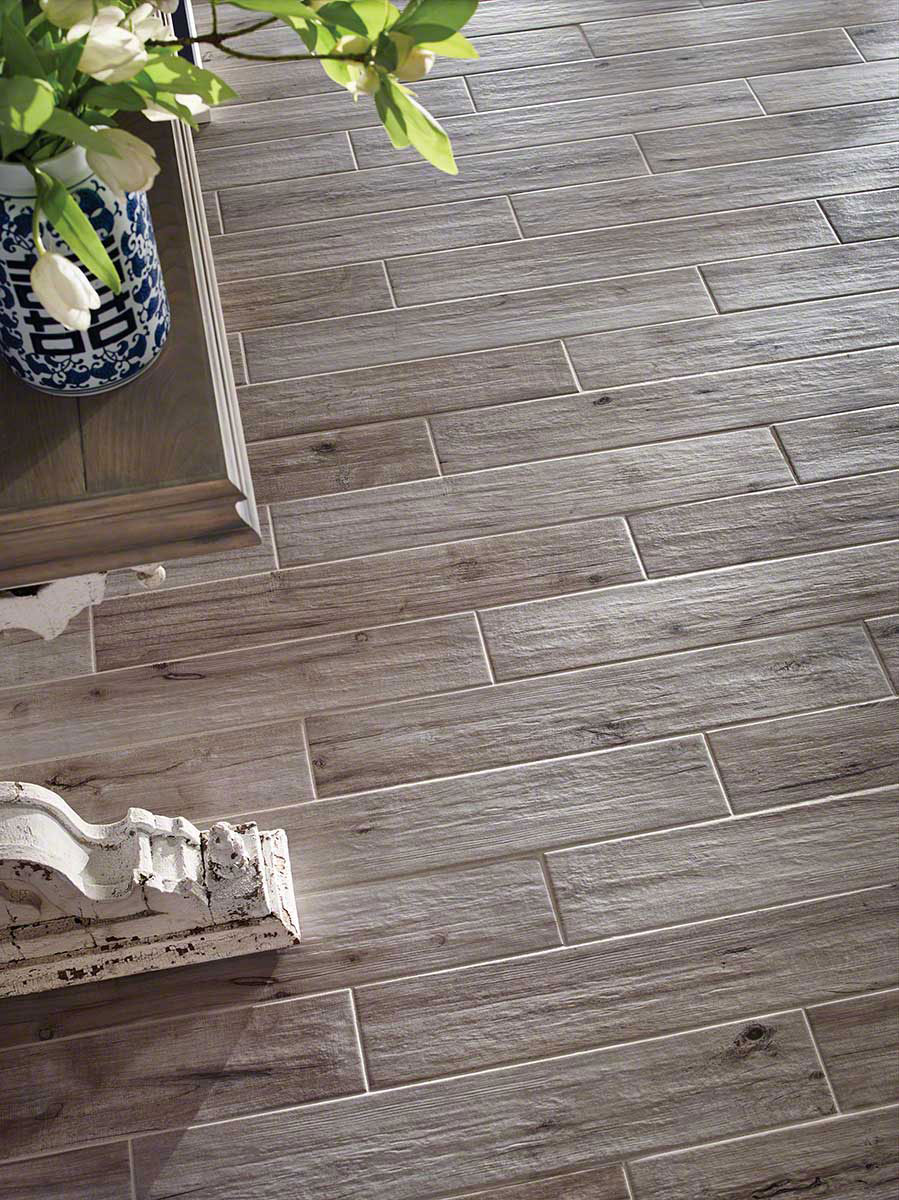 MSI Palmetto Fog 6 x 36 Matte Porcelain tile (NPALFOG6X36) – MSI room scene