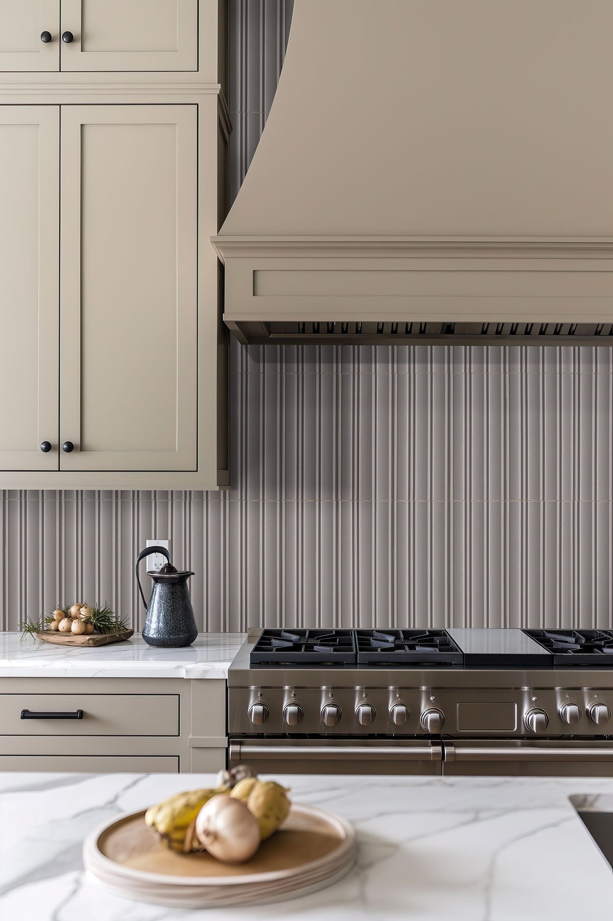 MSI Folk Charcoal 7 x 16 Satin Porcelain tile (NWGFOLCHA7X16) – MSI room scene (kitchen)