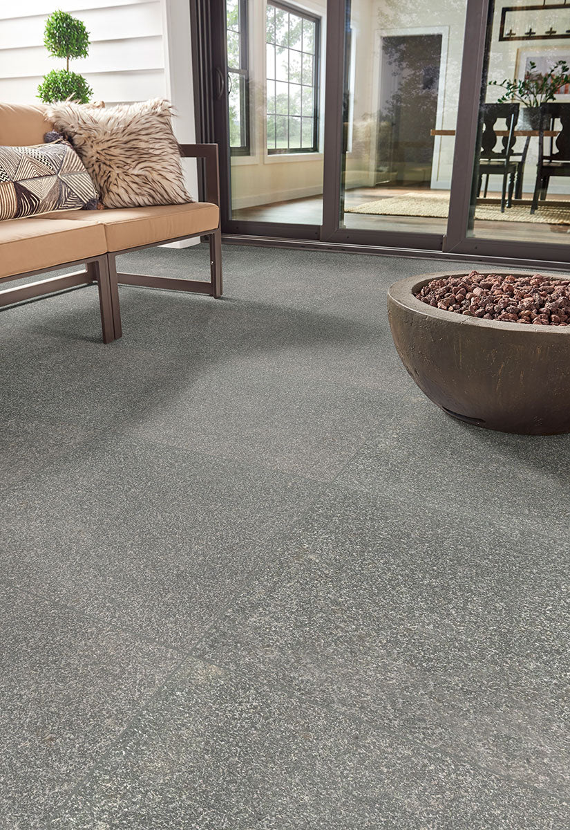 MSI Gray Mist Granite natural stone pavers 16 x 24 (LPAVGGRYMST1624FL)