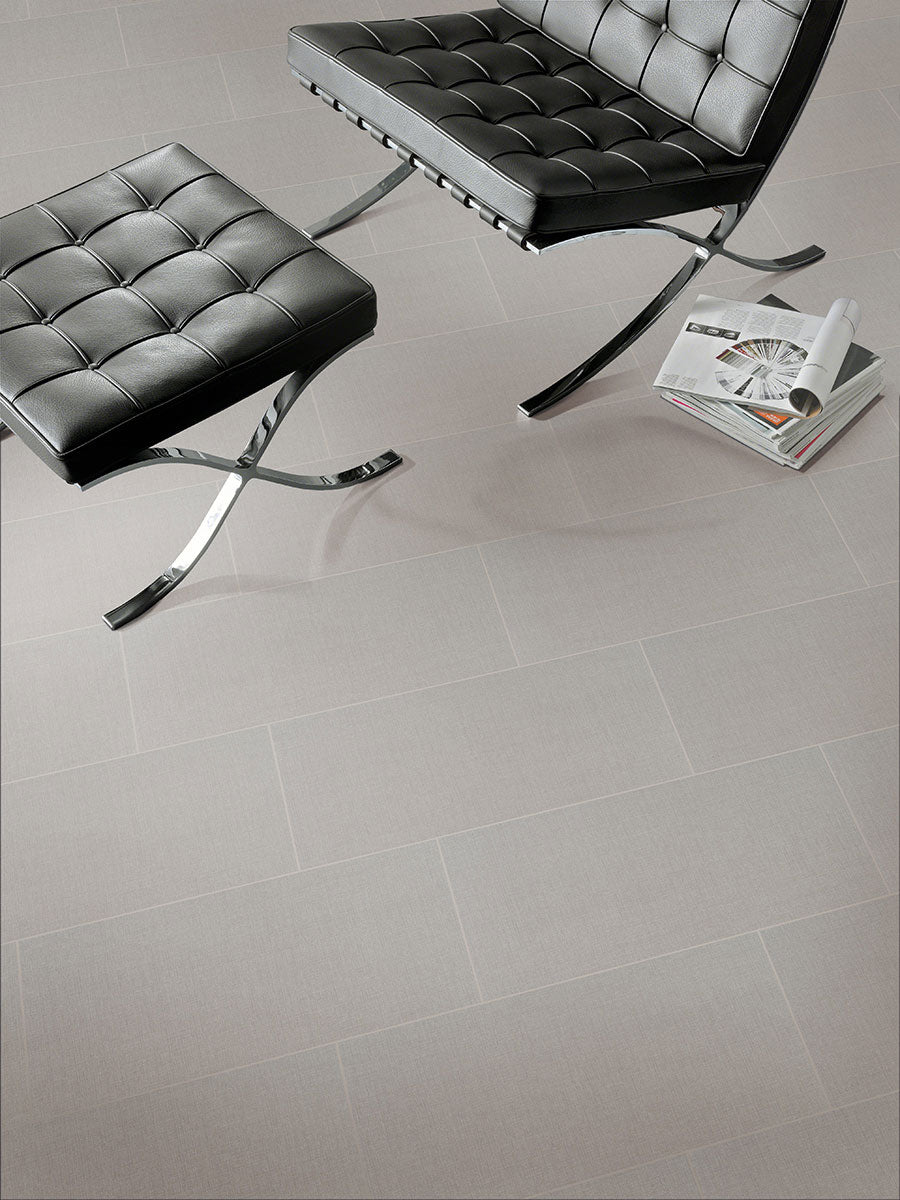 MSI Loft Gris 3 x 18 Matte Porcelain trim (NLOFGRI3X18BN-K) – MSI room scene