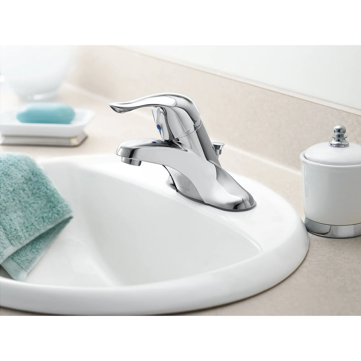 Moen Chateau Single-Handle Low-Arc Bathroom Faucet L4621 in Chrome (L4621) - view 6