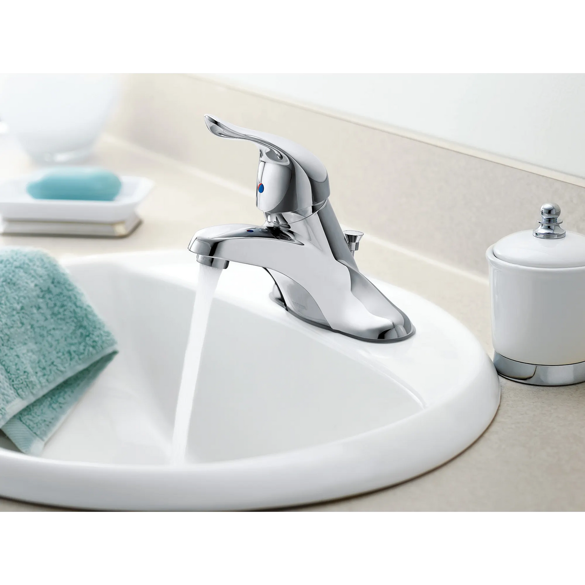 Moen Chateau Single-Handle Low-Arc Bathroom Faucet L4621 in Chrome (L4621) - view 4