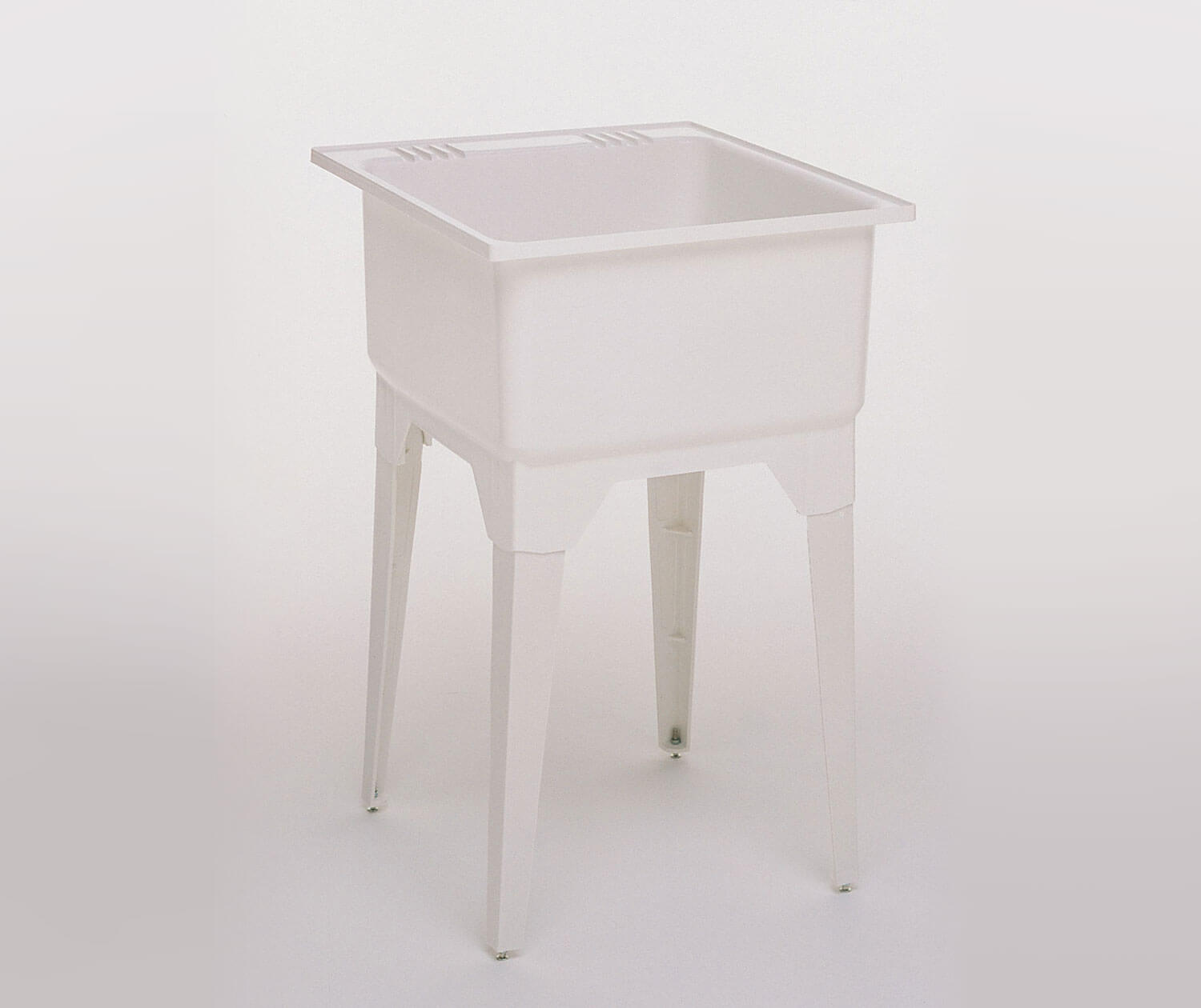 Maax Super Poly Single 25 x 23 Polypropylene Single Bowl Sink in White - 6 Pack 101684-000-003-102 - Plumbing Market