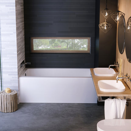 MAAX Mackenzie 6030 AFR AcrylX Alcove Left-Hand Drain Bathtub in White Maax